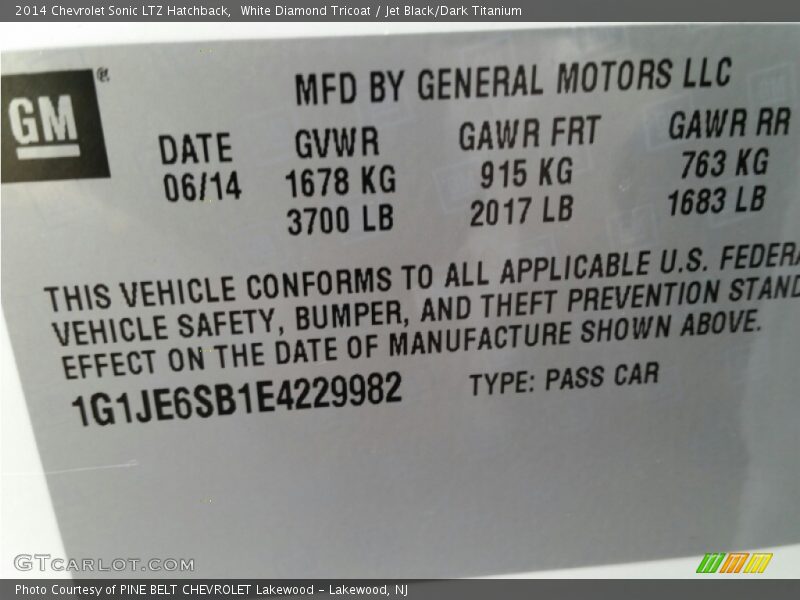 White Diamond Tricoat / Jet Black/Dark Titanium 2014 Chevrolet Sonic LTZ Hatchback