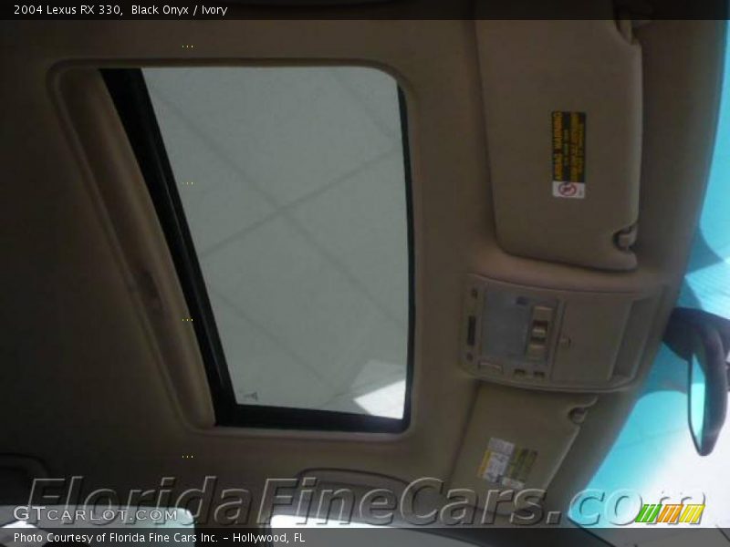 Black Onyx / Ivory 2004 Lexus RX 330