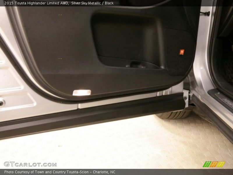 Silver Sky Metallic / Black 2015 Toyota Highlander Limited AWD