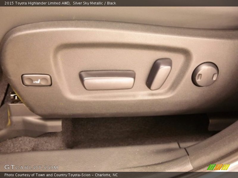 Silver Sky Metallic / Black 2015 Toyota Highlander Limited AWD