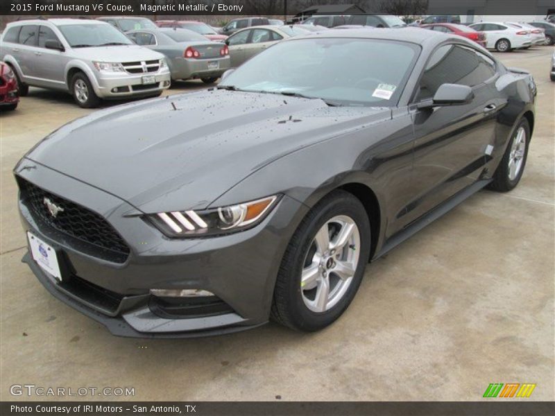 Front 3/4 View of 2015 Mustang V6 Coupe