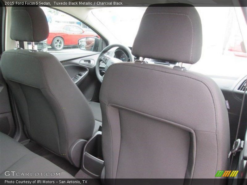 Tuxedo Black Metallic / Charcoal Black 2015 Ford Focus S Sedan