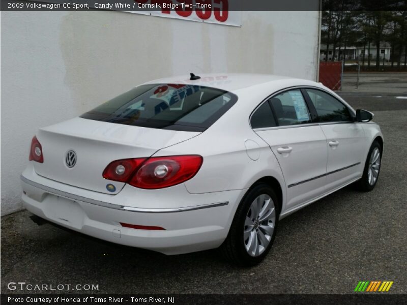 Candy White / Cornsilk Beige Two-Tone 2009 Volkswagen CC Sport