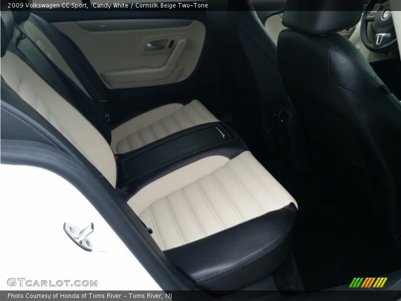 Candy White / Cornsilk Beige Two-Tone 2009 Volkswagen CC Sport