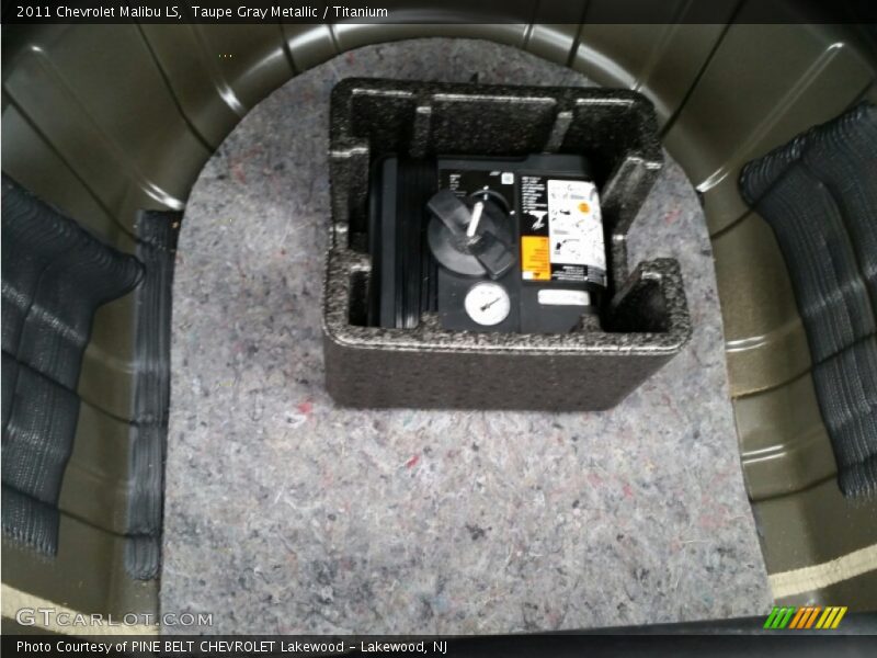Taupe Gray Metallic / Titanium 2011 Chevrolet Malibu LS