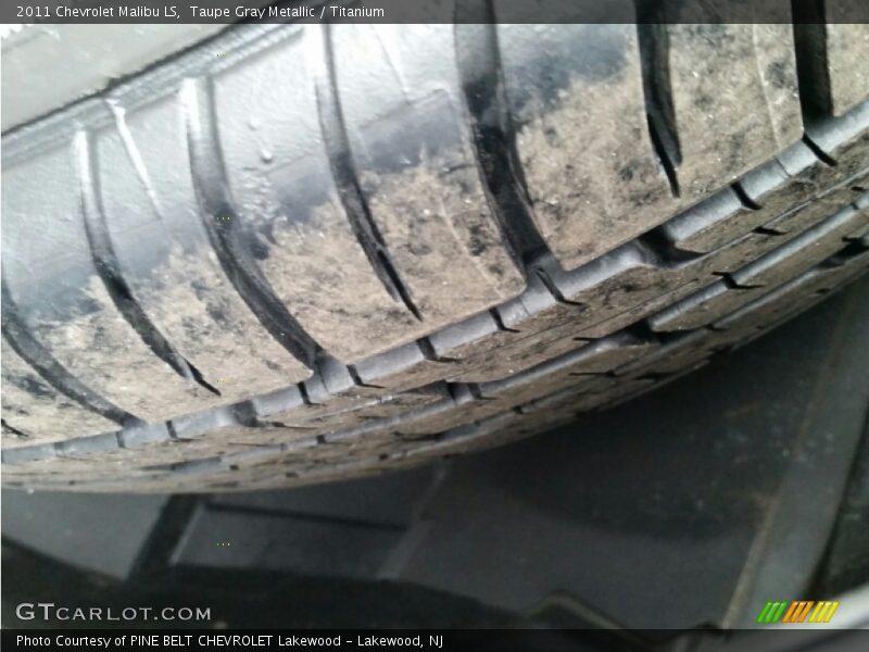 Taupe Gray Metallic / Titanium 2011 Chevrolet Malibu LS