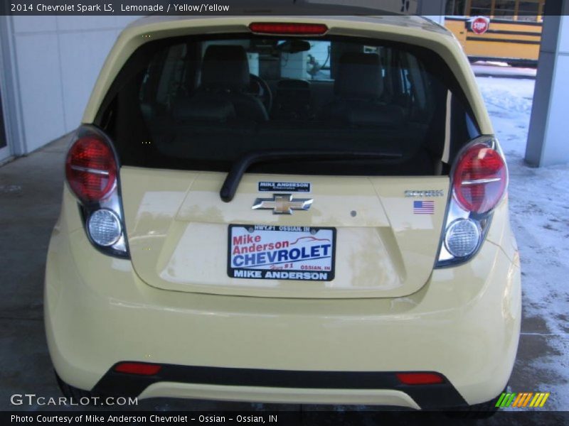 Lemonade / Yellow/Yellow 2014 Chevrolet Spark LS