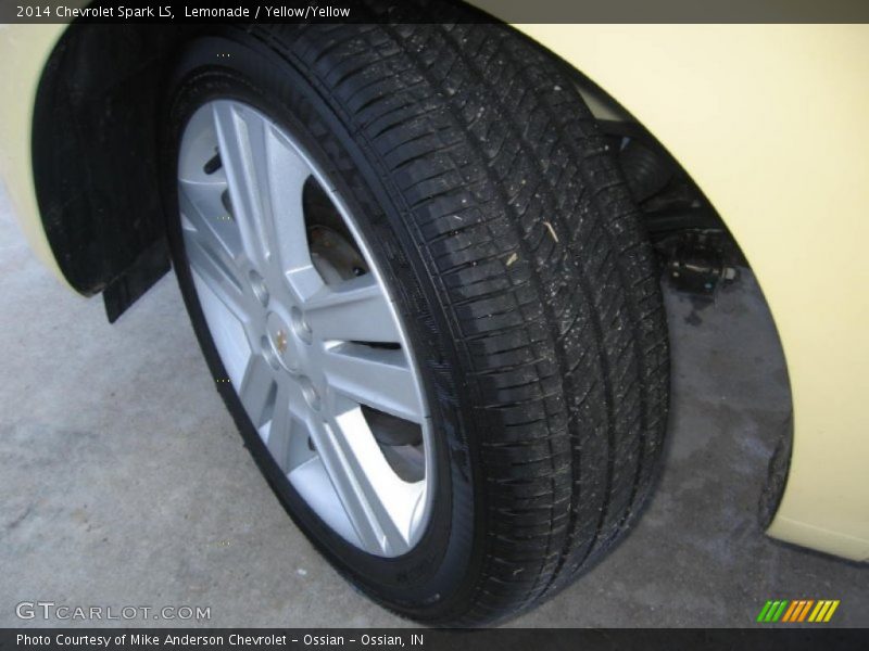 Lemonade / Yellow/Yellow 2014 Chevrolet Spark LS