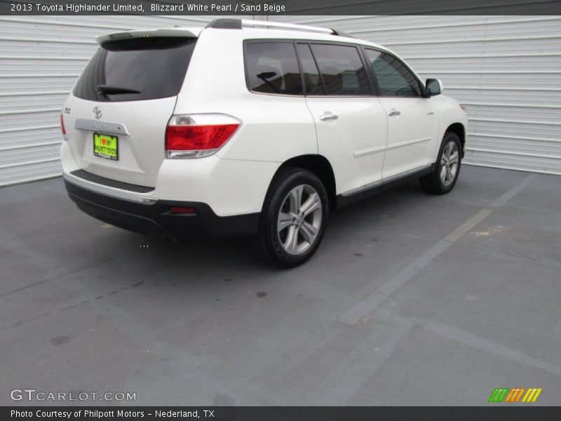 Blizzard White Pearl / Sand Beige 2013 Toyota Highlander Limited