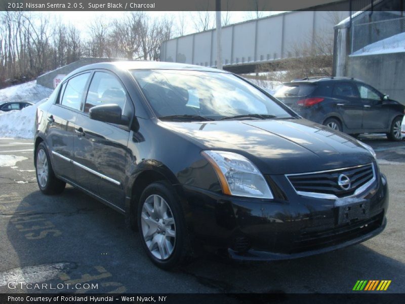 Super Black / Charcoal 2012 Nissan Sentra 2.0 S