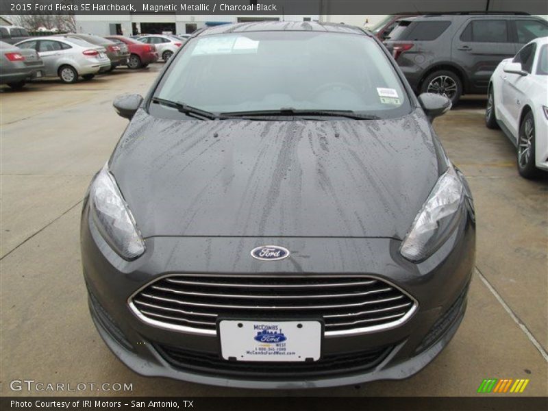 Magnetic Metallic / Charcoal Black 2015 Ford Fiesta SE Hatchback