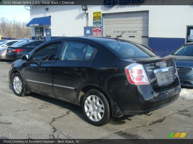 Super Black / Charcoal 2012 Nissan Sentra 2.0 S