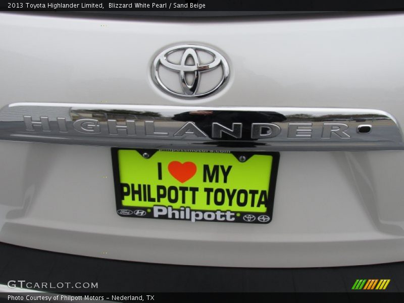 Blizzard White Pearl / Sand Beige 2013 Toyota Highlander Limited