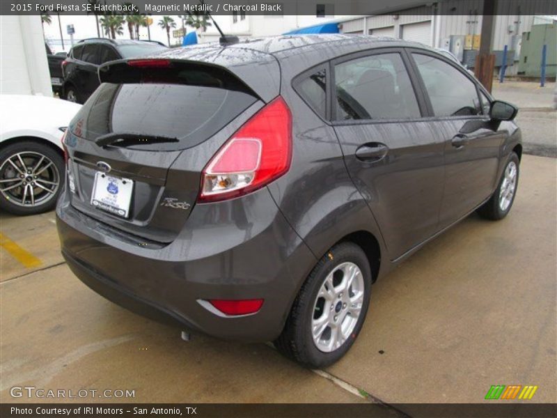 Magnetic Metallic / Charcoal Black 2015 Ford Fiesta SE Hatchback