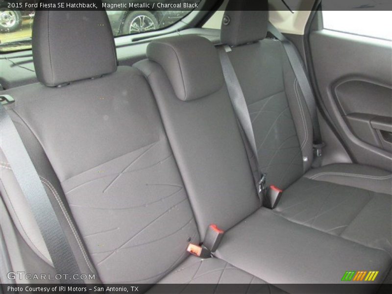 Magnetic Metallic / Charcoal Black 2015 Ford Fiesta SE Hatchback