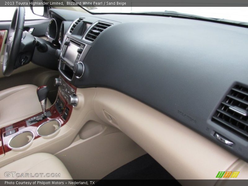 Blizzard White Pearl / Sand Beige 2013 Toyota Highlander Limited