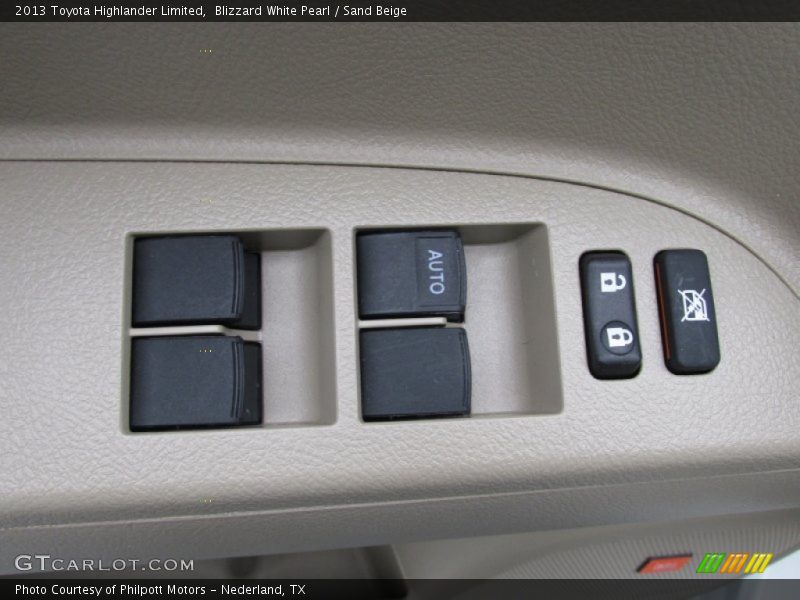 Blizzard White Pearl / Sand Beige 2013 Toyota Highlander Limited
