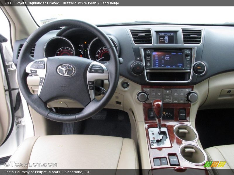 Blizzard White Pearl / Sand Beige 2013 Toyota Highlander Limited