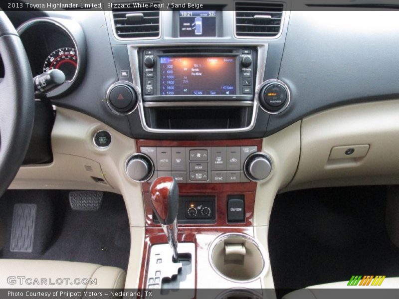 Blizzard White Pearl / Sand Beige 2013 Toyota Highlander Limited