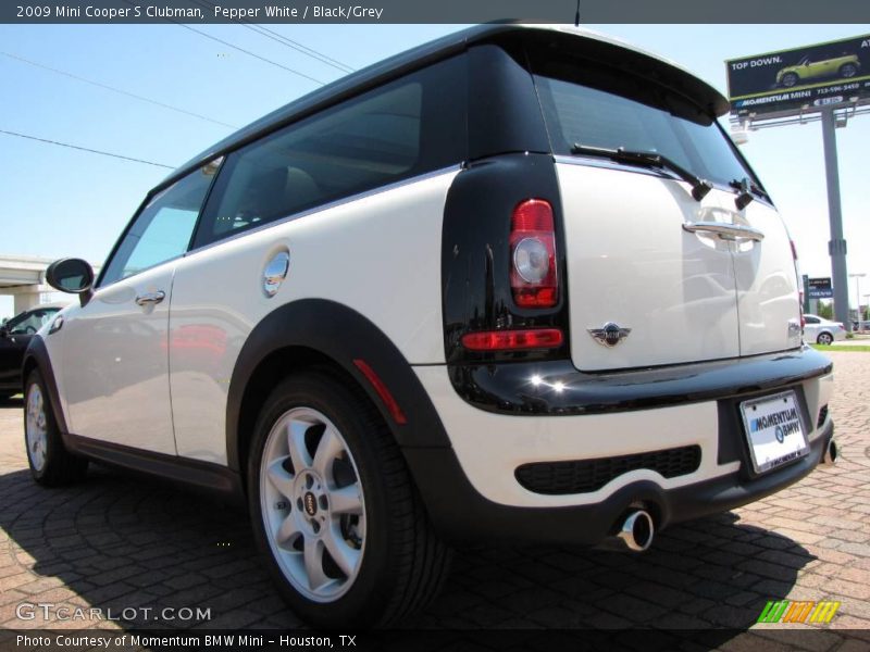 Pepper White / Black/Grey 2009 Mini Cooper S Clubman