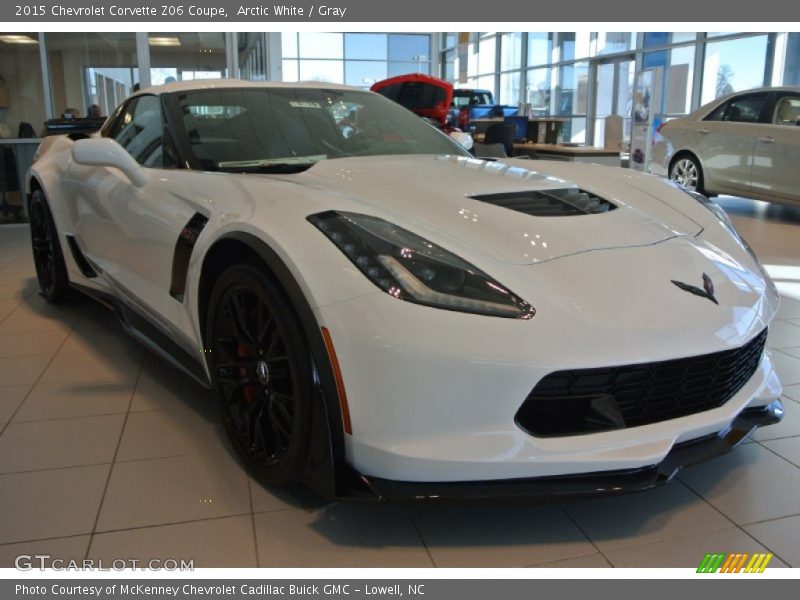 Arctic White / Gray 2015 Chevrolet Corvette Z06 Coupe