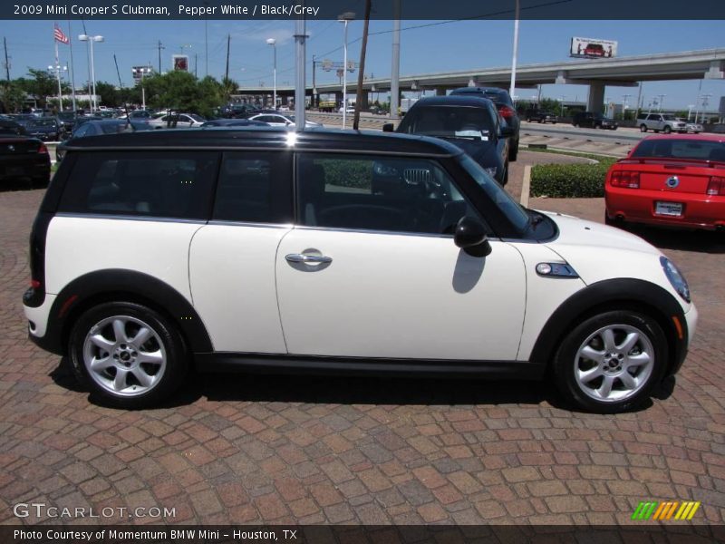 Pepper White / Black/Grey 2009 Mini Cooper S Clubman