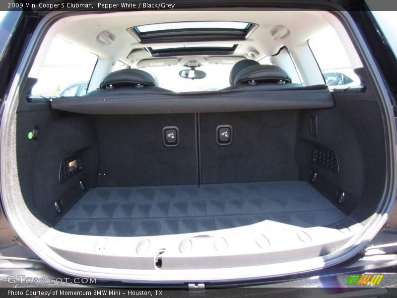 Pepper White / Black/Grey 2009 Mini Cooper S Clubman