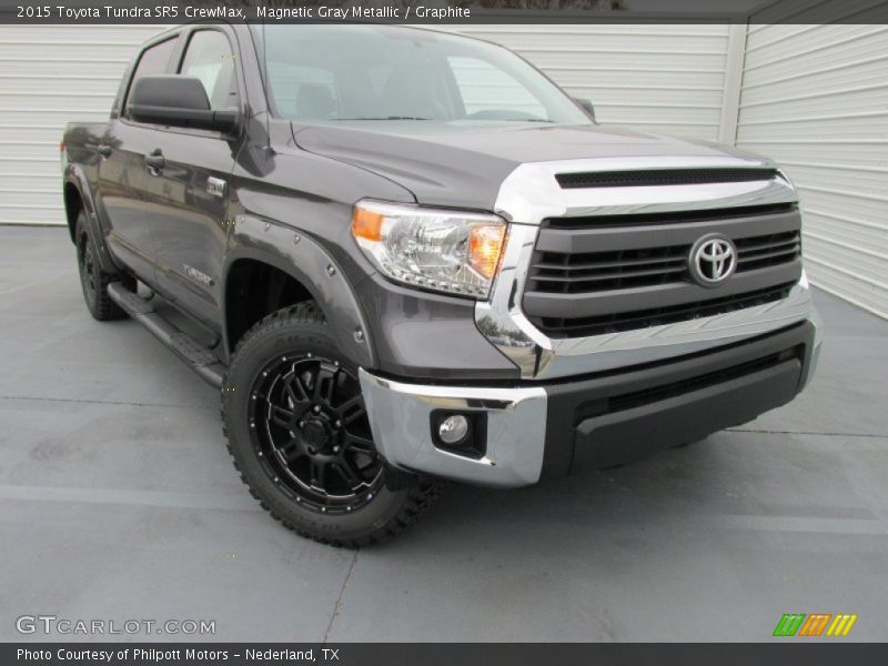 Magnetic Gray Metallic / Graphite 2015 Toyota Tundra SR5 CrewMax