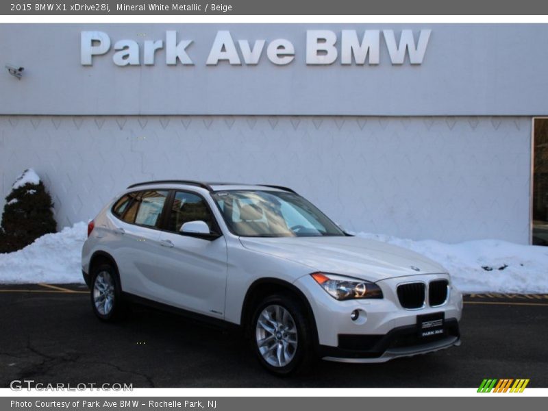Mineral White Metallic / Beige 2015 BMW X1 xDrive28i