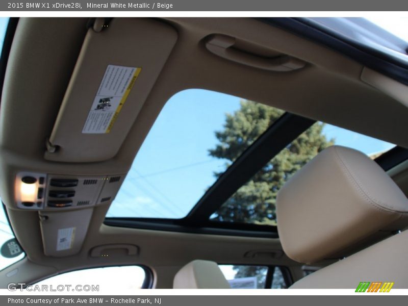 Mineral White Metallic / Beige 2015 BMW X1 xDrive28i