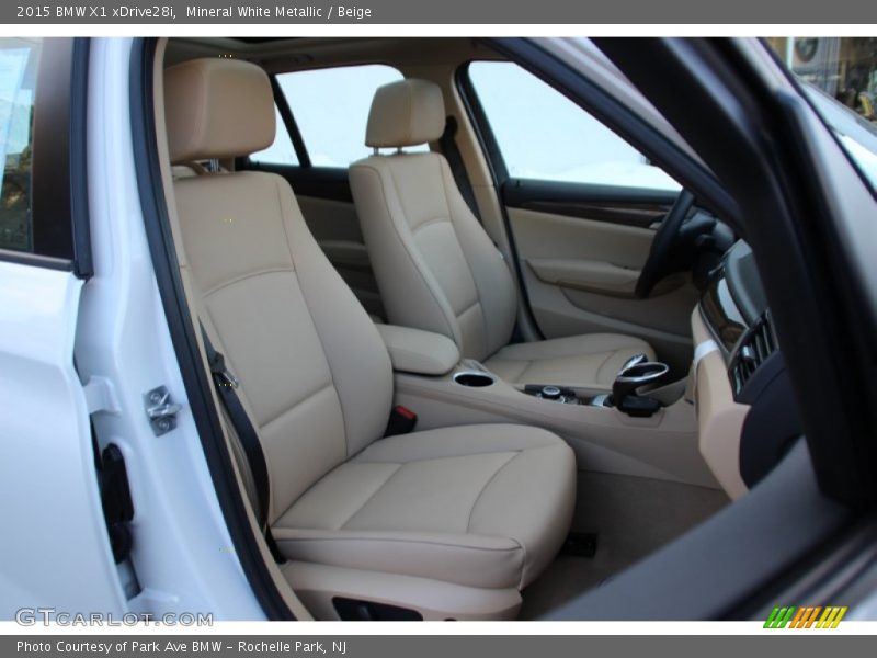 Mineral White Metallic / Beige 2015 BMW X1 xDrive28i