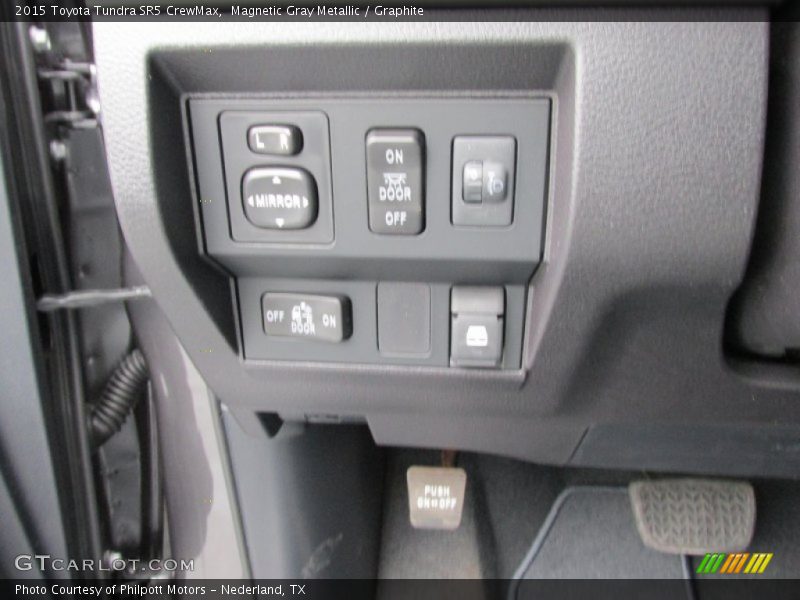 Magnetic Gray Metallic / Graphite 2015 Toyota Tundra SR5 CrewMax