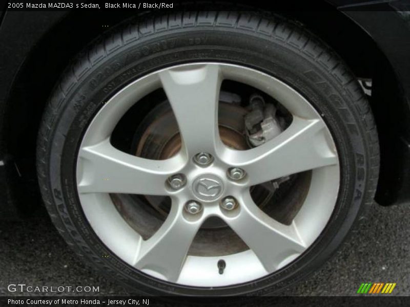 Black Mica / Black/Red 2005 Mazda MAZDA3 s Sedan