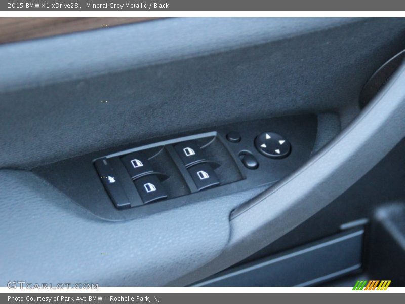 Mineral Grey Metallic / Black 2015 BMW X1 xDrive28i