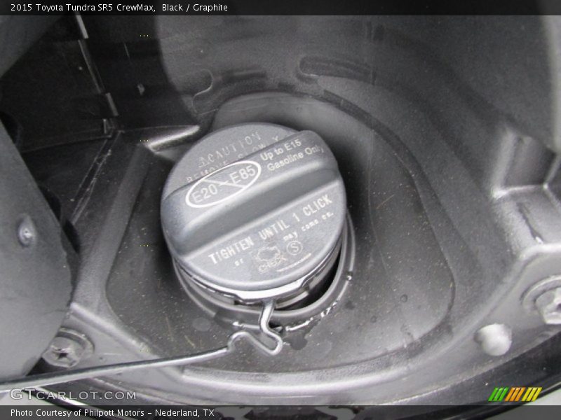 Black / Graphite 2015 Toyota Tundra SR5 CrewMax
