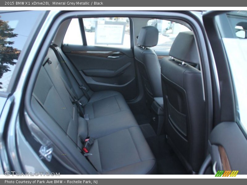 Mineral Grey Metallic / Black 2015 BMW X1 xDrive28i