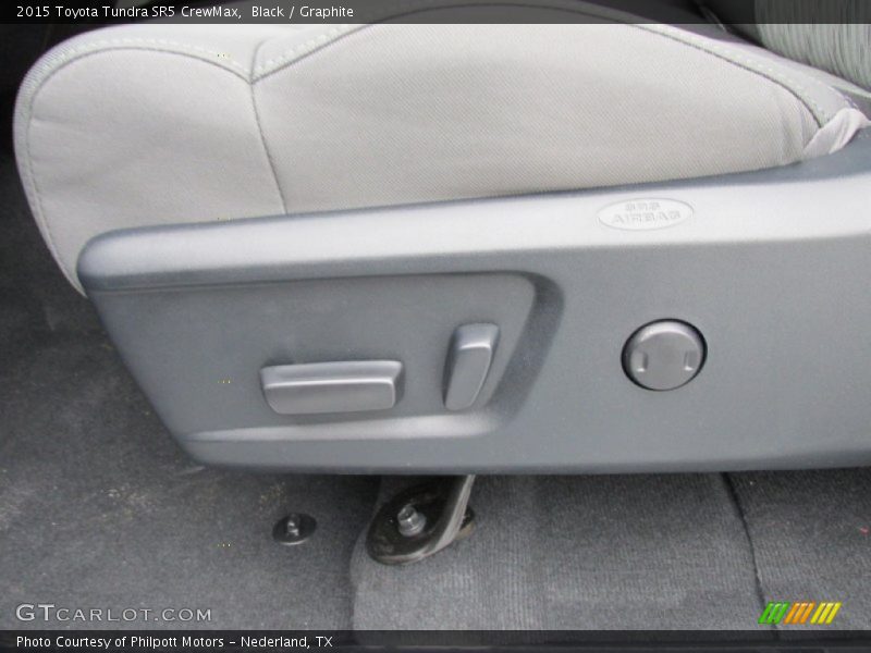 Black / Graphite 2015 Toyota Tundra SR5 CrewMax