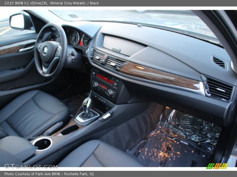 Mineral Grey Metallic / Black 2015 BMW X1 xDrive28i