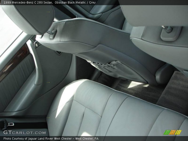 Obsidian Black Metallic / Grey 1999 Mercedes-Benz C 280 Sedan