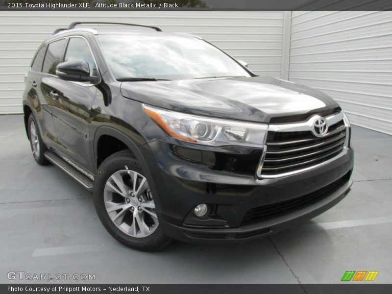 Attitude Black Metallic / Black 2015 Toyota Highlander XLE