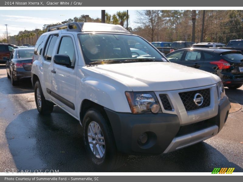 Glacier White / Gray 2014 Nissan Xterra X
