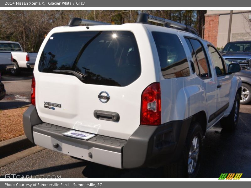 Glacier White / Gray 2014 Nissan Xterra X