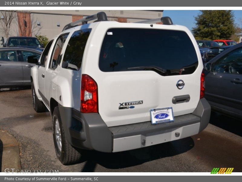 Glacier White / Gray 2014 Nissan Xterra X