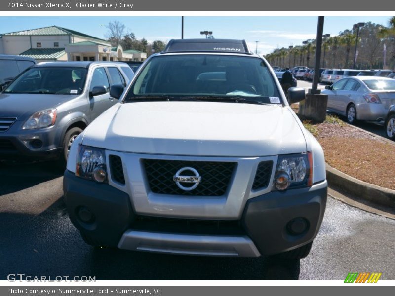 Glacier White / Gray 2014 Nissan Xterra X
