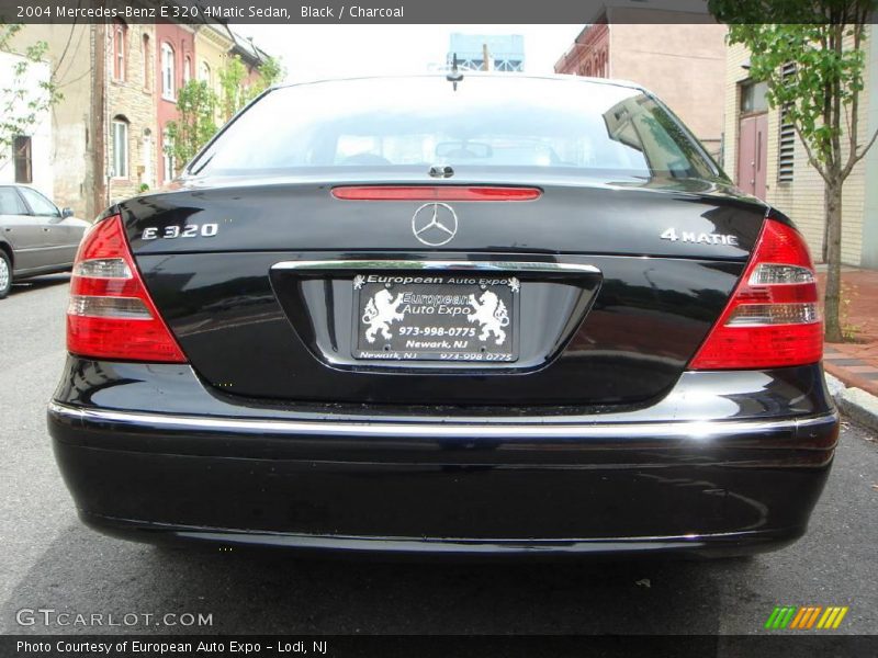 Black / Charcoal 2004 Mercedes-Benz E 320 4Matic Sedan