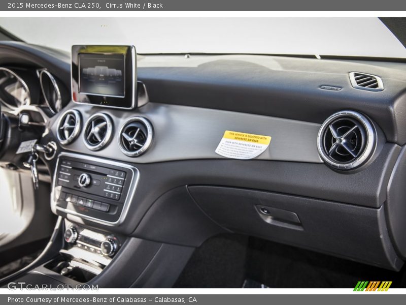 Cirrus White / Black 2015 Mercedes-Benz CLA 250