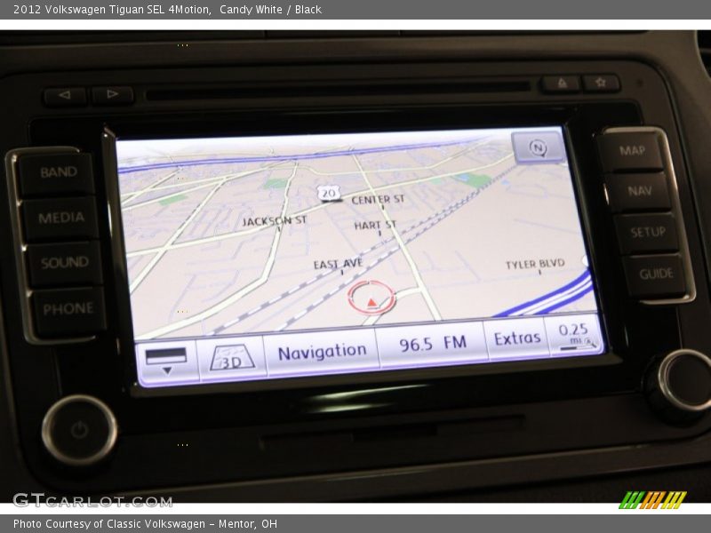 Candy White / Black 2012 Volkswagen Tiguan SEL 4Motion