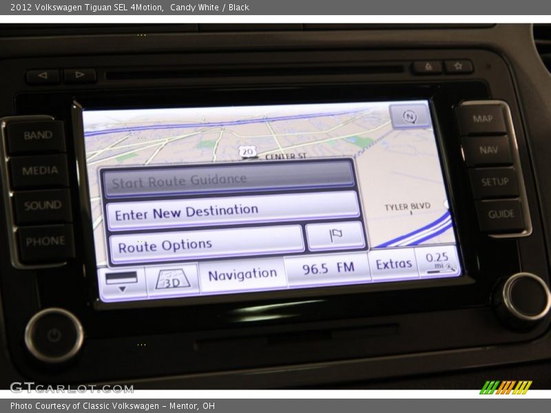 Candy White / Black 2012 Volkswagen Tiguan SEL 4Motion