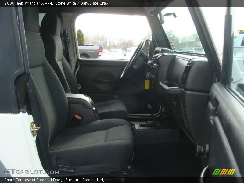 Stone White / Dark Slate Gray 2006 Jeep Wrangler X 4x4