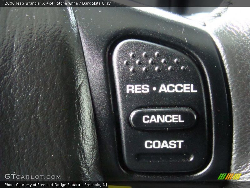 Stone White / Dark Slate Gray 2006 Jeep Wrangler X 4x4